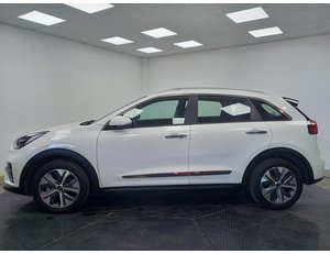 
										KIA NIRO E-DRIVE 204CV – 460KM AUTONOMIA full									
