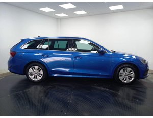 
										SKODA OCTAVIA COMBI 1.0 TSI MHEV 81KW DSG AMBITION full									