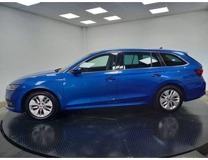 
										SKODA OCTAVIA COMBI 1.0 TSI MHEV 81KW DSG AMBITION full									