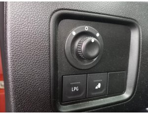 
										DACIA DUSTER PRESTIGE TCE GLP full									