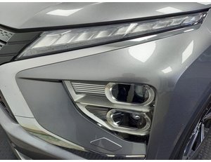 
										MITSUBISHI ECLIPSE CROSS PHEV KAITEKI 4 full									