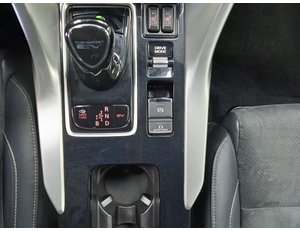 
										MITSUBISHI ECLIPSE CROSS PHEV KAITEKI 4 full									