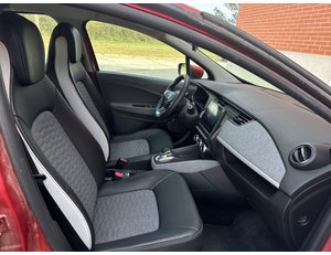 
										RENAULT ZOE INTENS R110 BATERIA 50KWH EN PROPIEDAD full									