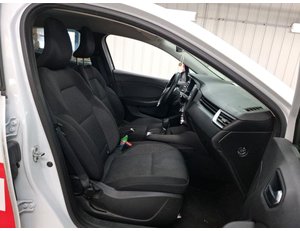 
										RENAULT CLIO 1.6 E-TECH HYBRIDE 140CH BUSINESS full									