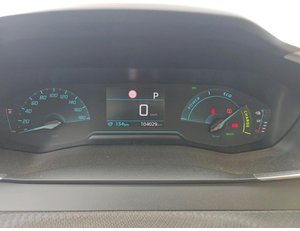 
										PEUGEOT 208 (E-) ACTIVE 50KWH full									