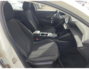 
										PEUGEOT 208 (E-) ACTIVE 50KWH full									